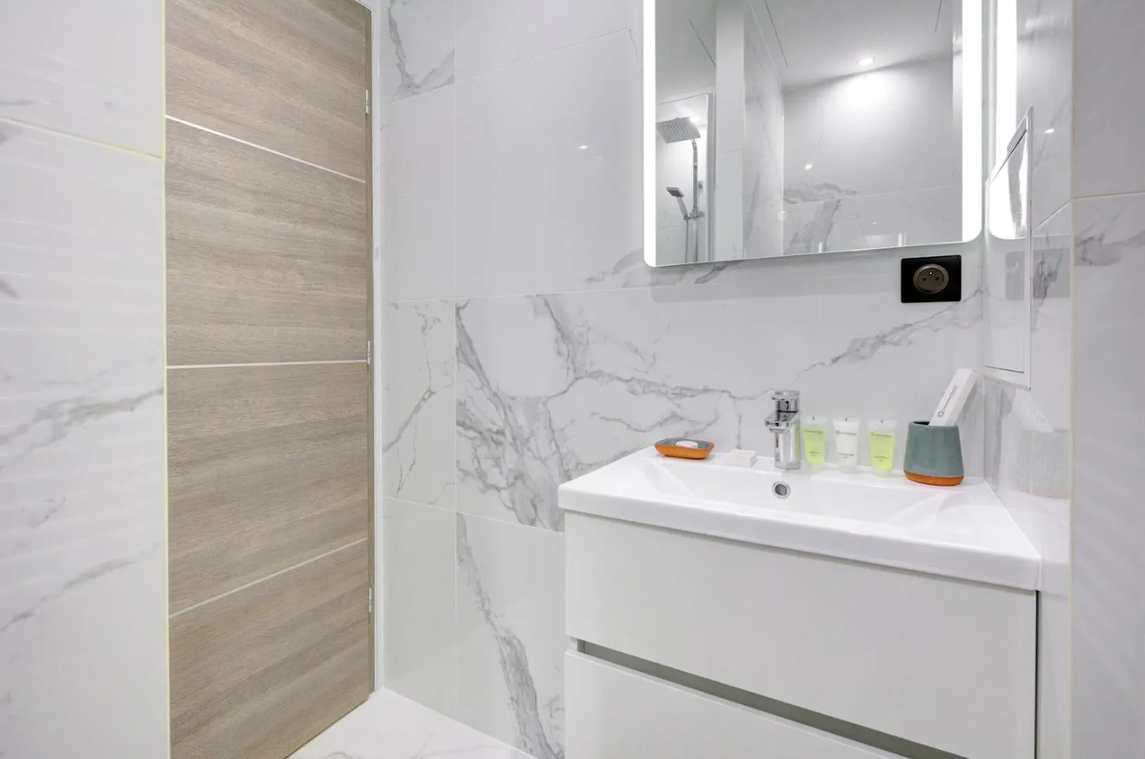Bluestay 294 - Superbe Appartement A Paris 17 Apartment