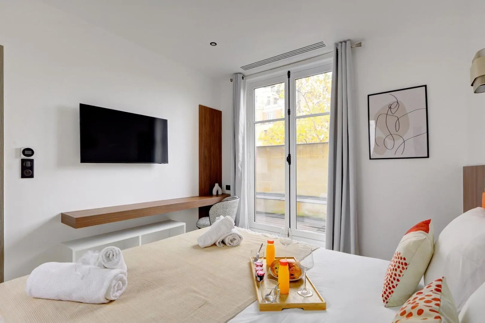 Bluestay 294 - Superbe Appartement A Paris 17 France