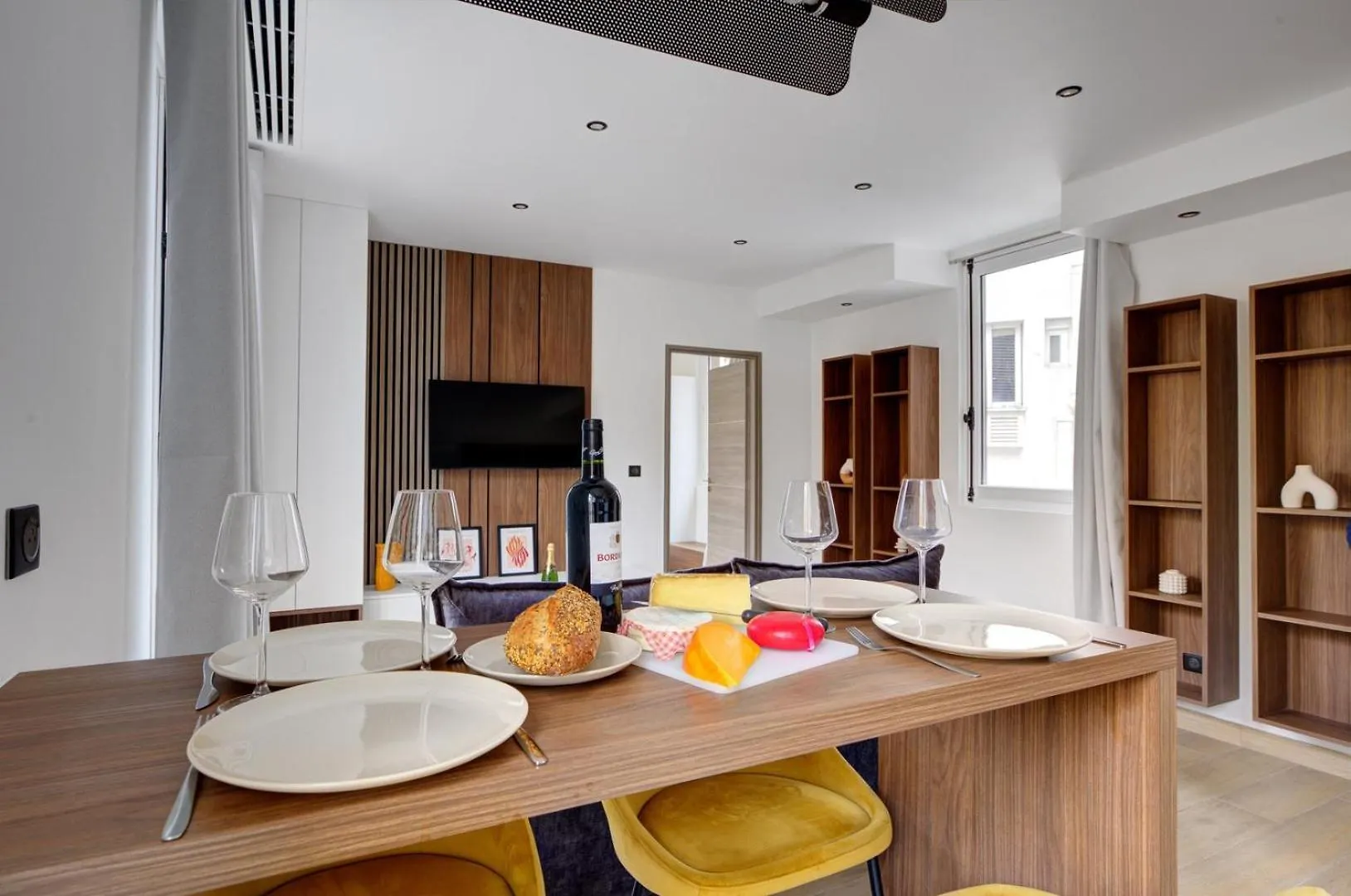Apartament Bluestay 294 - Superbe Appartement A Paris 17